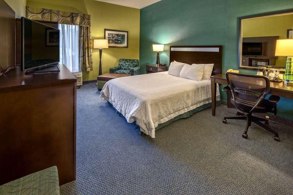 Hampton Inn Greensburg Phòng bức ảnh