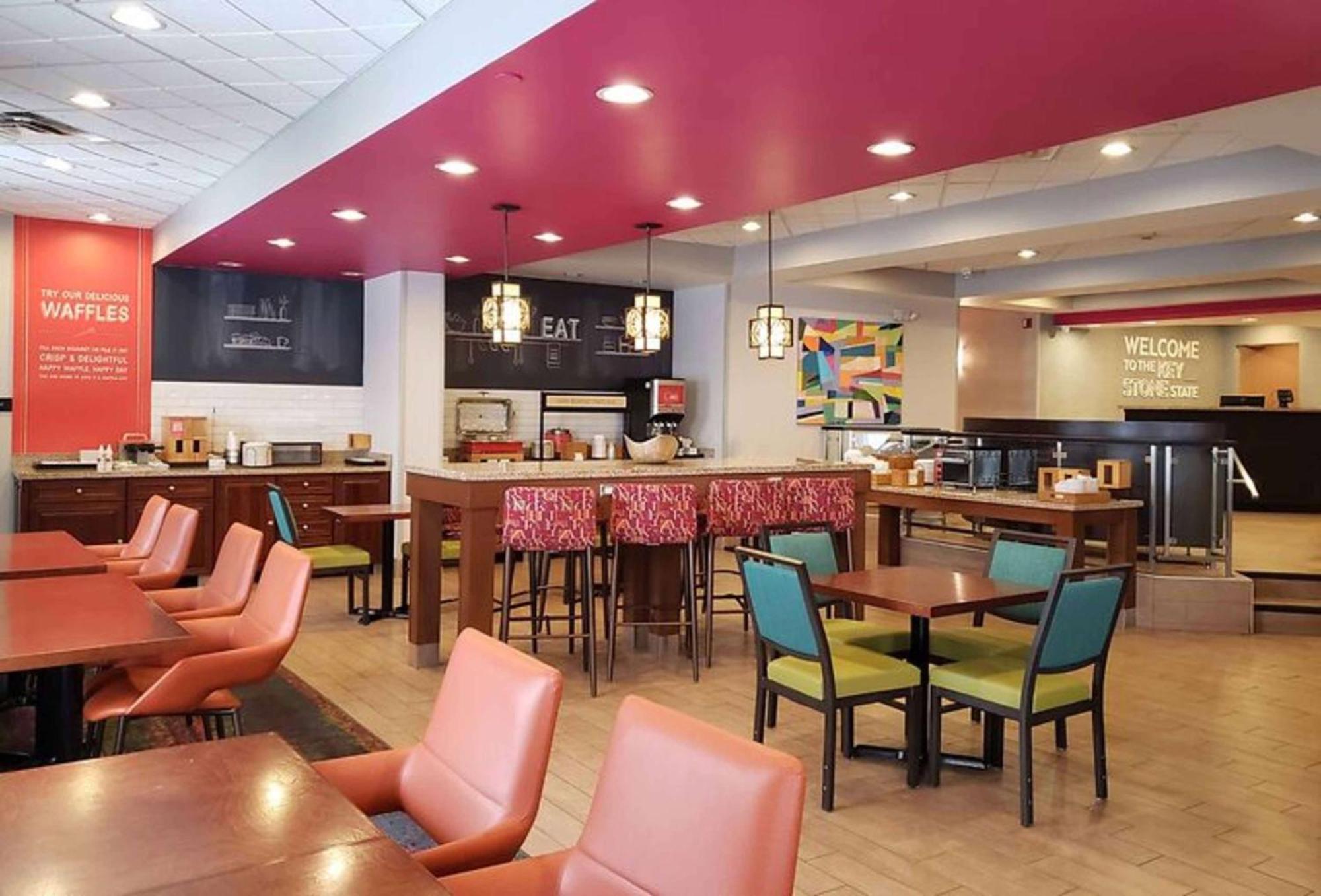 Hampton Inn Greensburg Ngoại thất bức ảnh